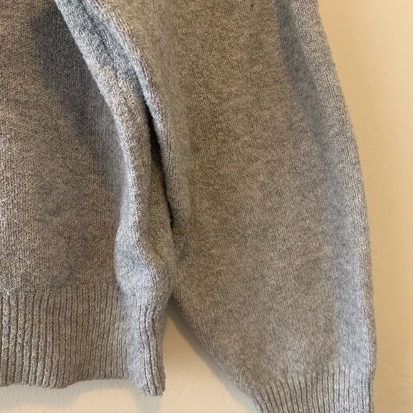 Forever 21 - Sweater - Picture 3 of 3